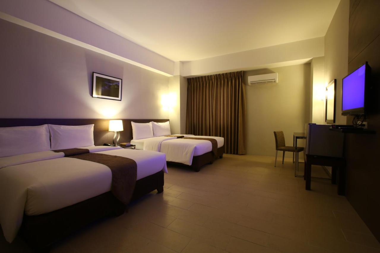Sequoia Hotel كويزون سيتي المظهر الخارجي الصورة