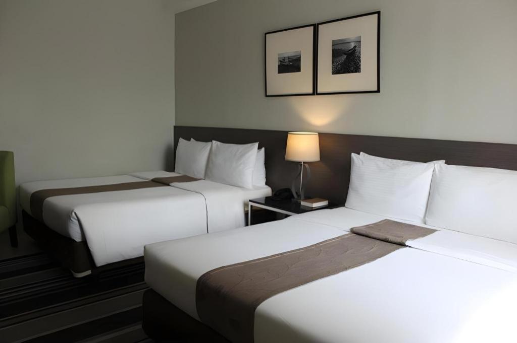 Sequoia Hotel كويزون سيتي المظهر الخارجي الصورة