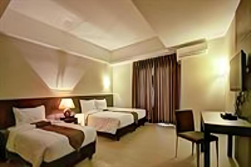 Sequoia Hotel كويزون سيتي المظهر الخارجي الصورة