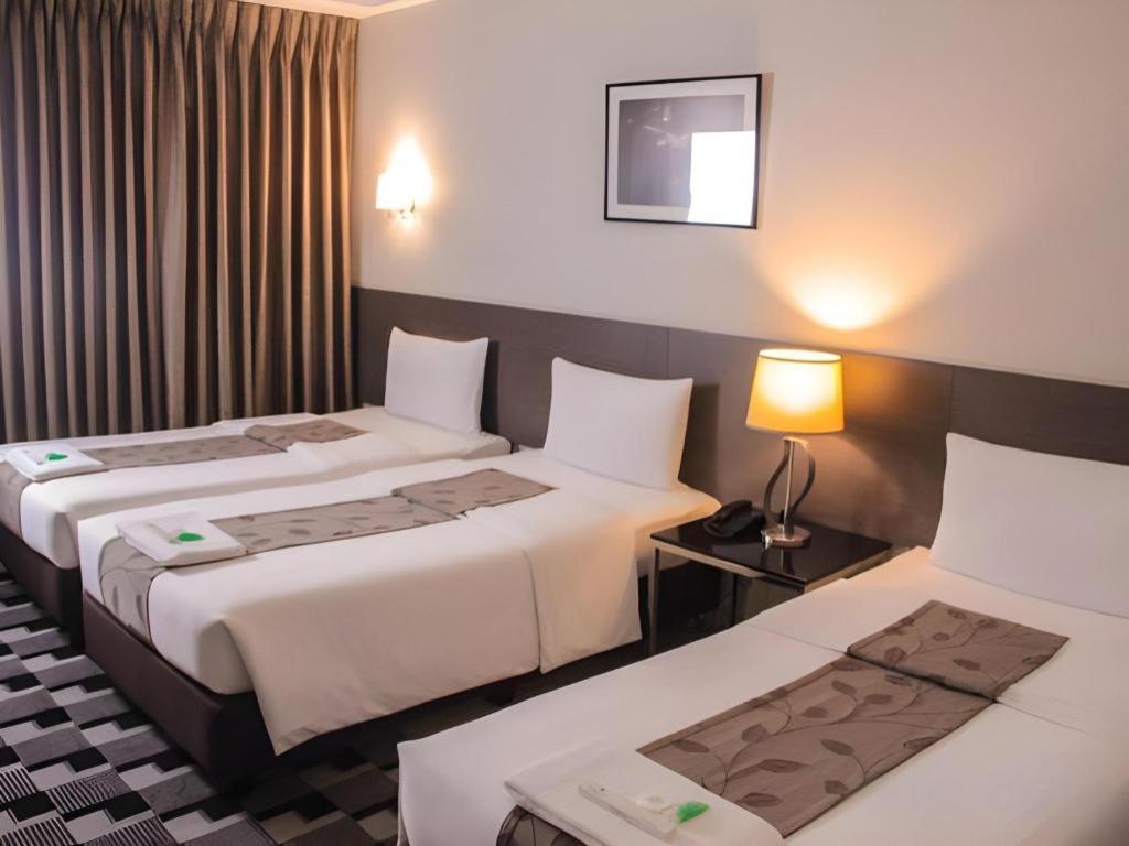 Sequoia Hotel كويزون سيتي المظهر الخارجي الصورة