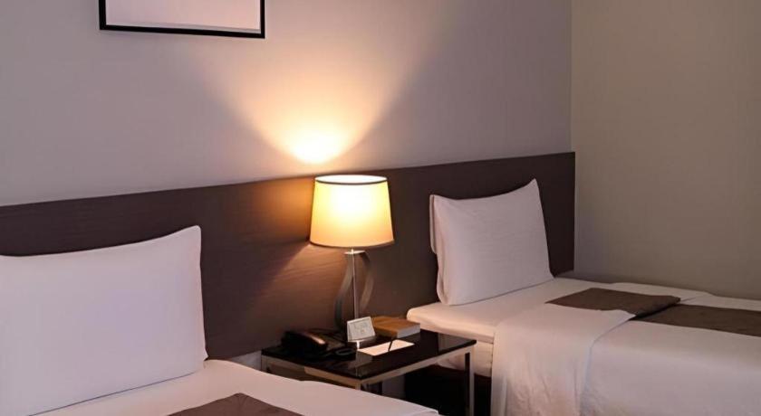 Sequoia Hotel كويزون سيتي المظهر الخارجي الصورة