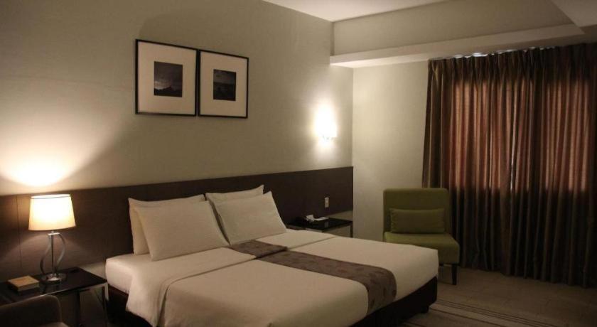 Sequoia Hotel كويزون سيتي المظهر الخارجي الصورة