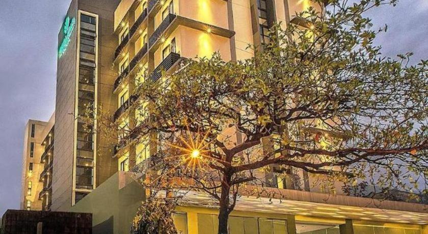 Sequoia Hotel كويزون سيتي المظهر الخارجي الصورة