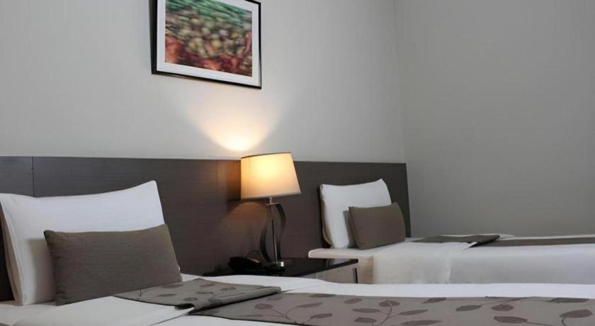 Sequoia Hotel كويزون سيتي المظهر الخارجي الصورة